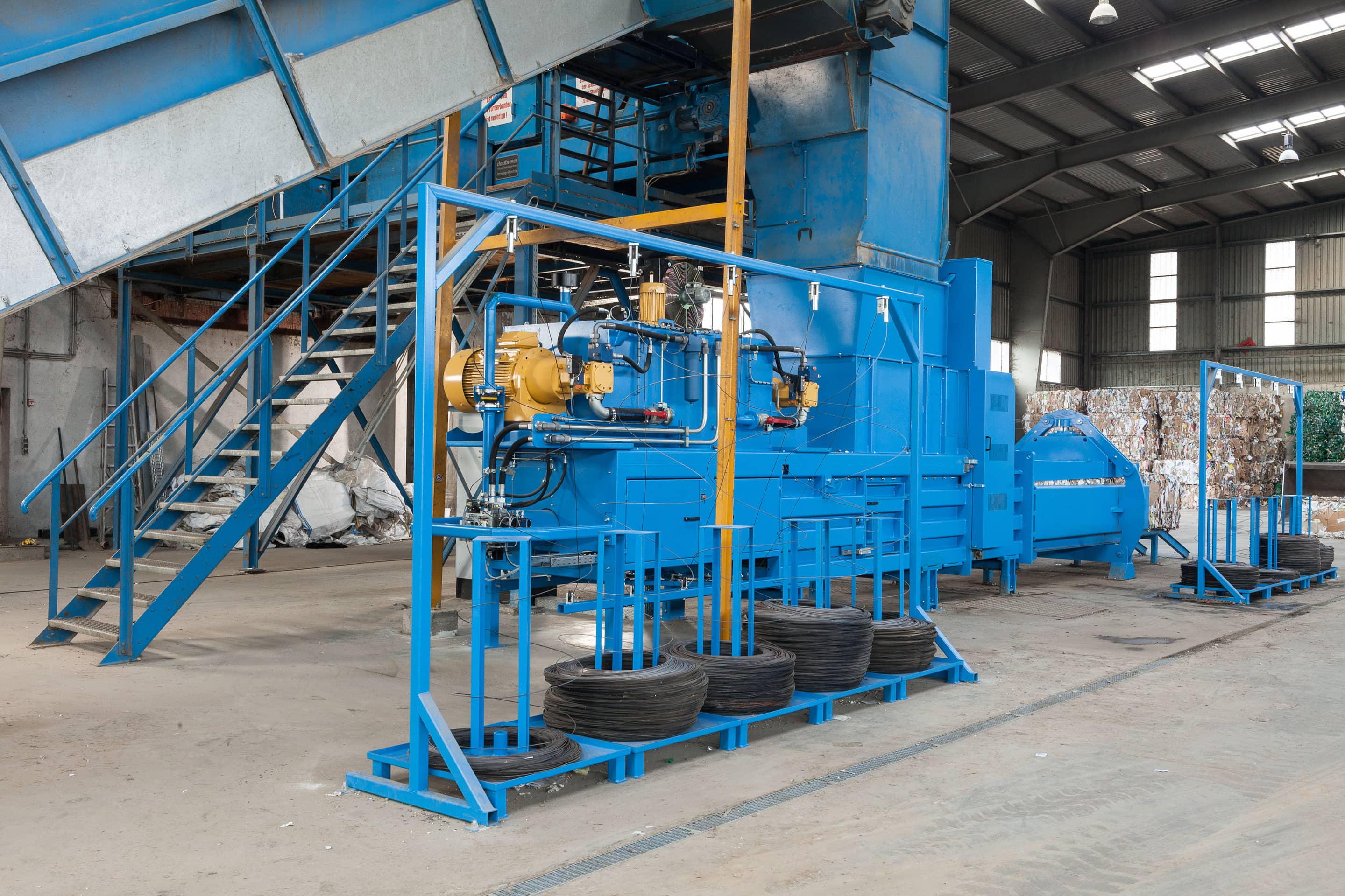 Austropressen channel baling press APK-ES
