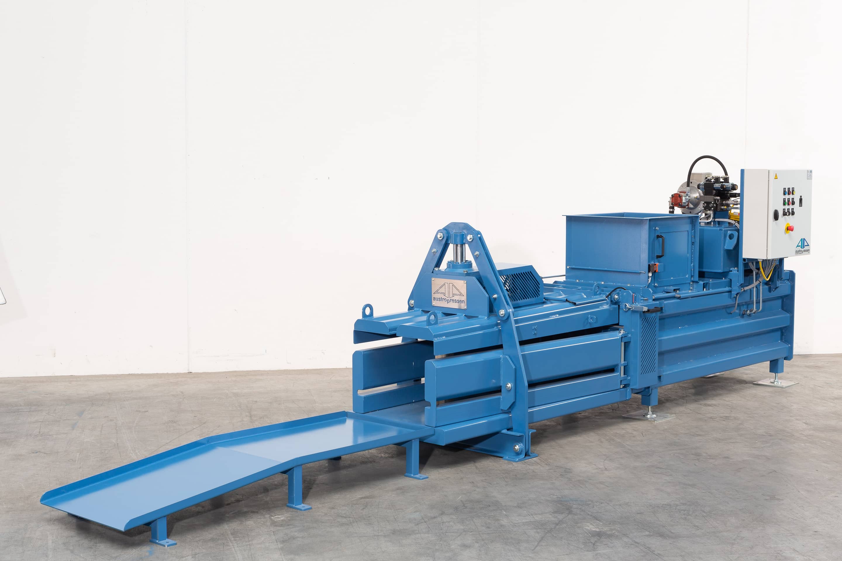 Austropressen channel baling press AP-SK