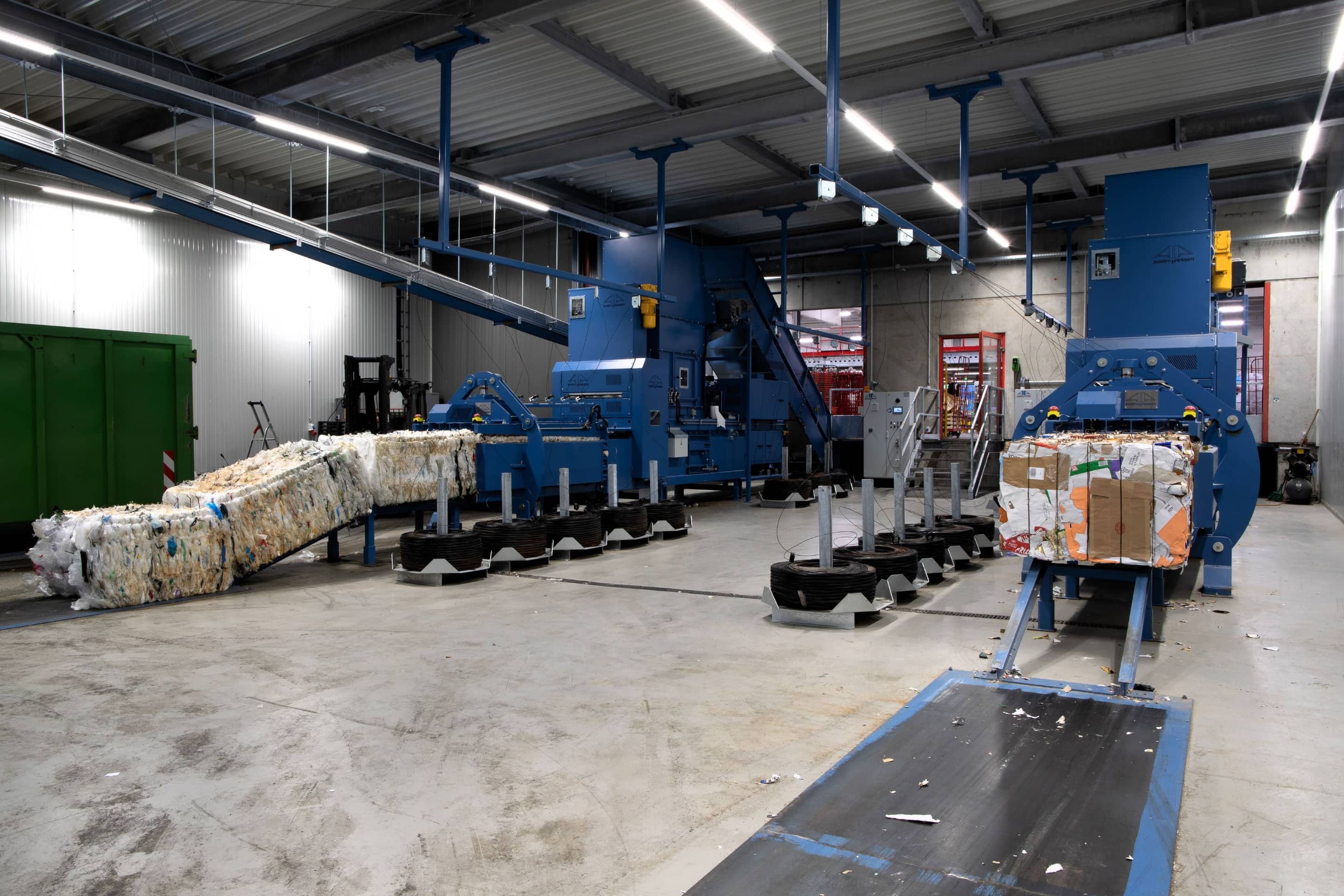 Austropressen Ensures Efficient Processes at SPAR’s Modern Logistics Center