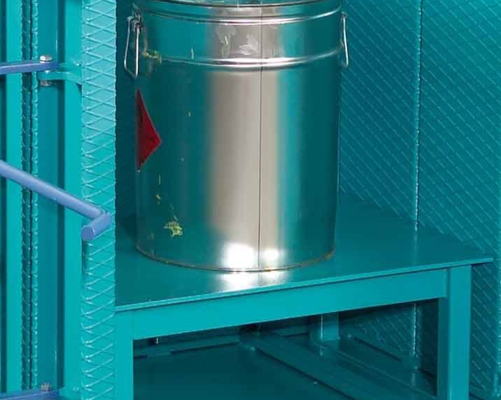Austropressen vertical baling press Kompakt cans barrels metal containers